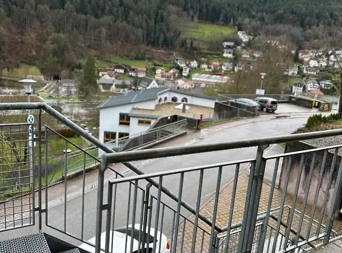 Schwarzwald Maedl * Bad Wildbad